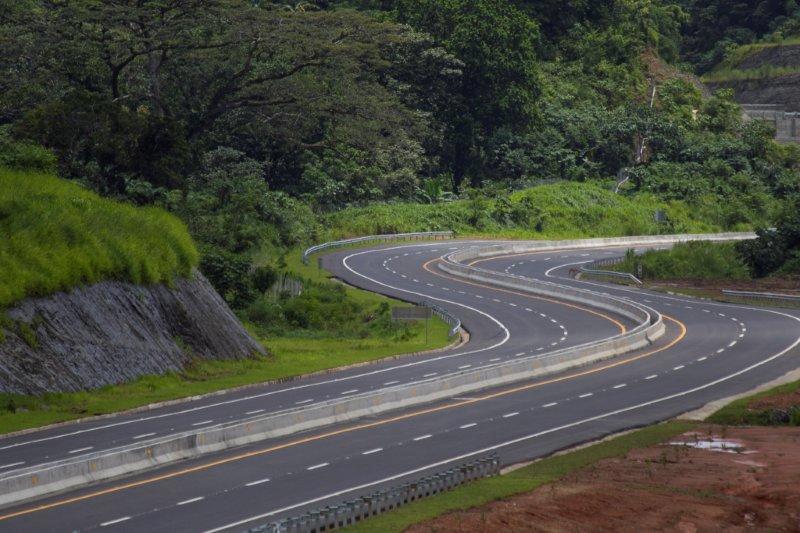 AU Madden-Colon. Panama