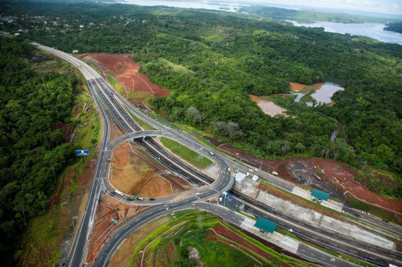 AU Madden-Colon. Panama