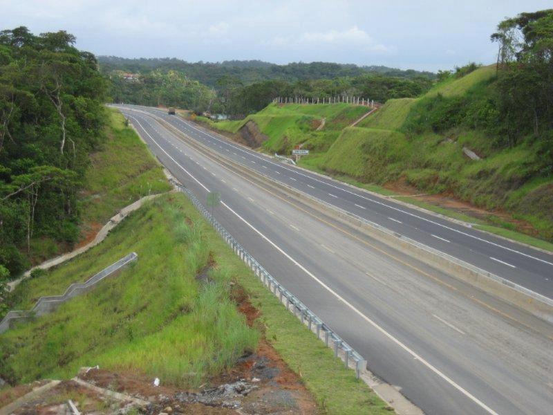 AU Madden-Colon. Panama