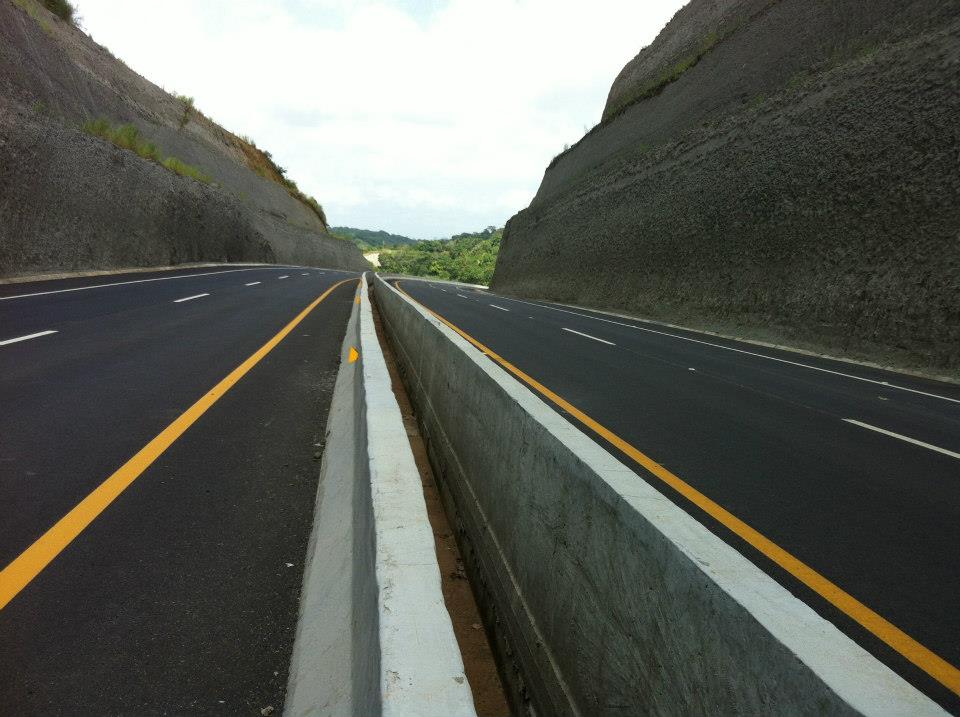 AU Madden-Colon. Panama